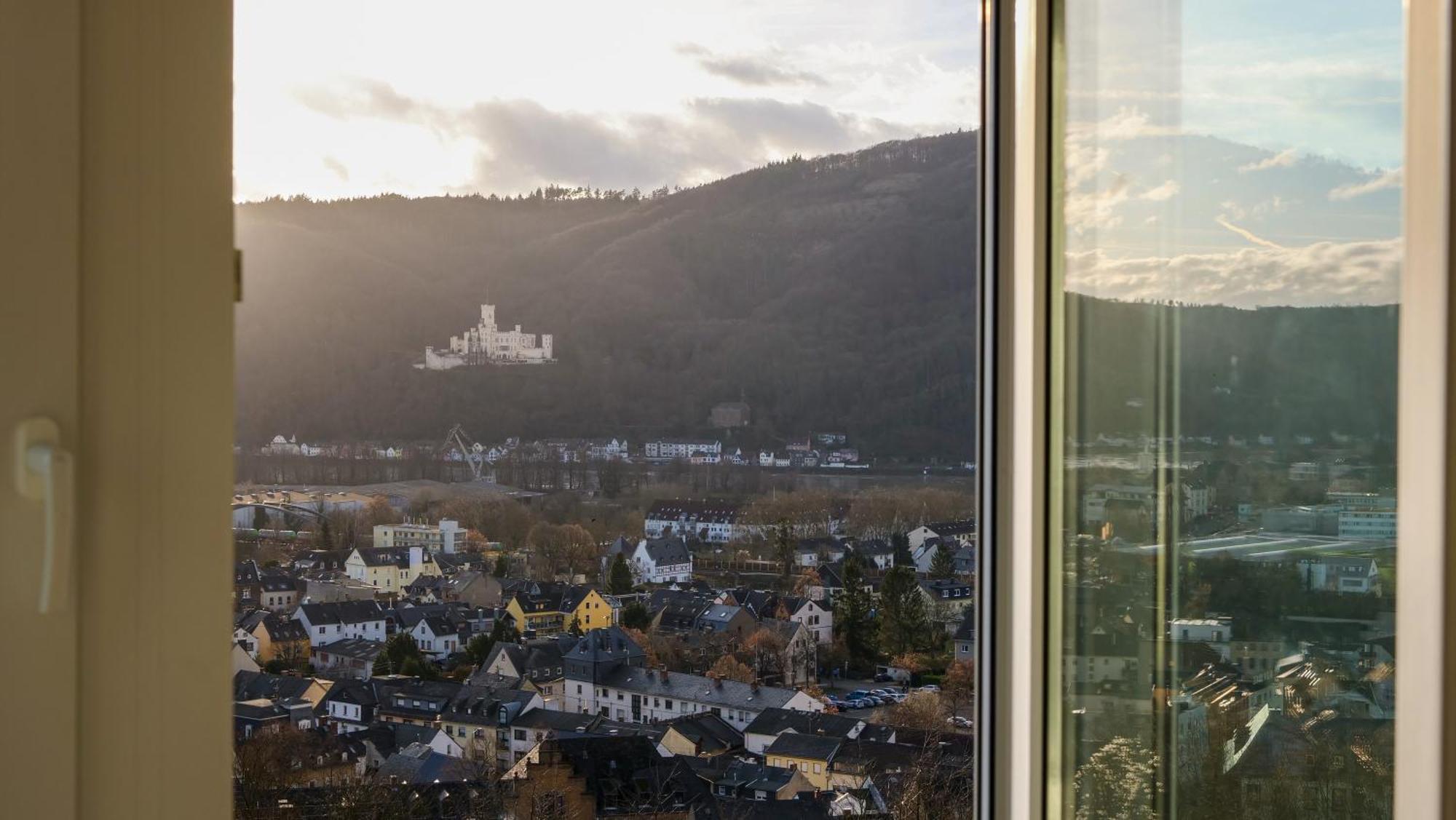 Ferienwohnung Rhein-Panorama Lahnstein Luaran gambar